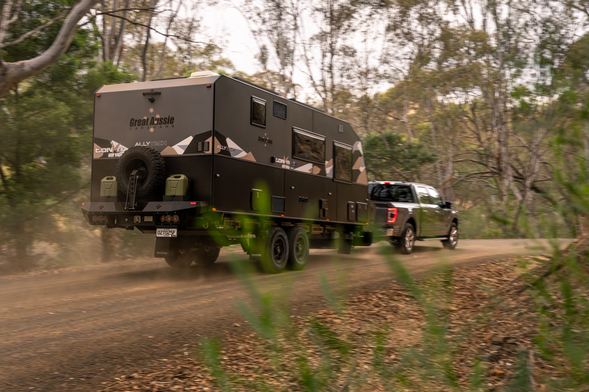 Caravan on the highway with a fully working fridge