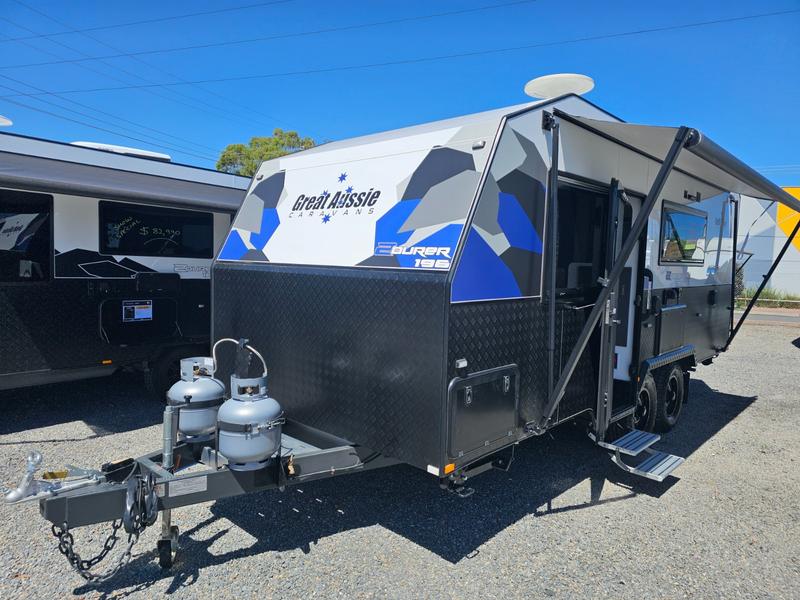 2ourer Series exterior