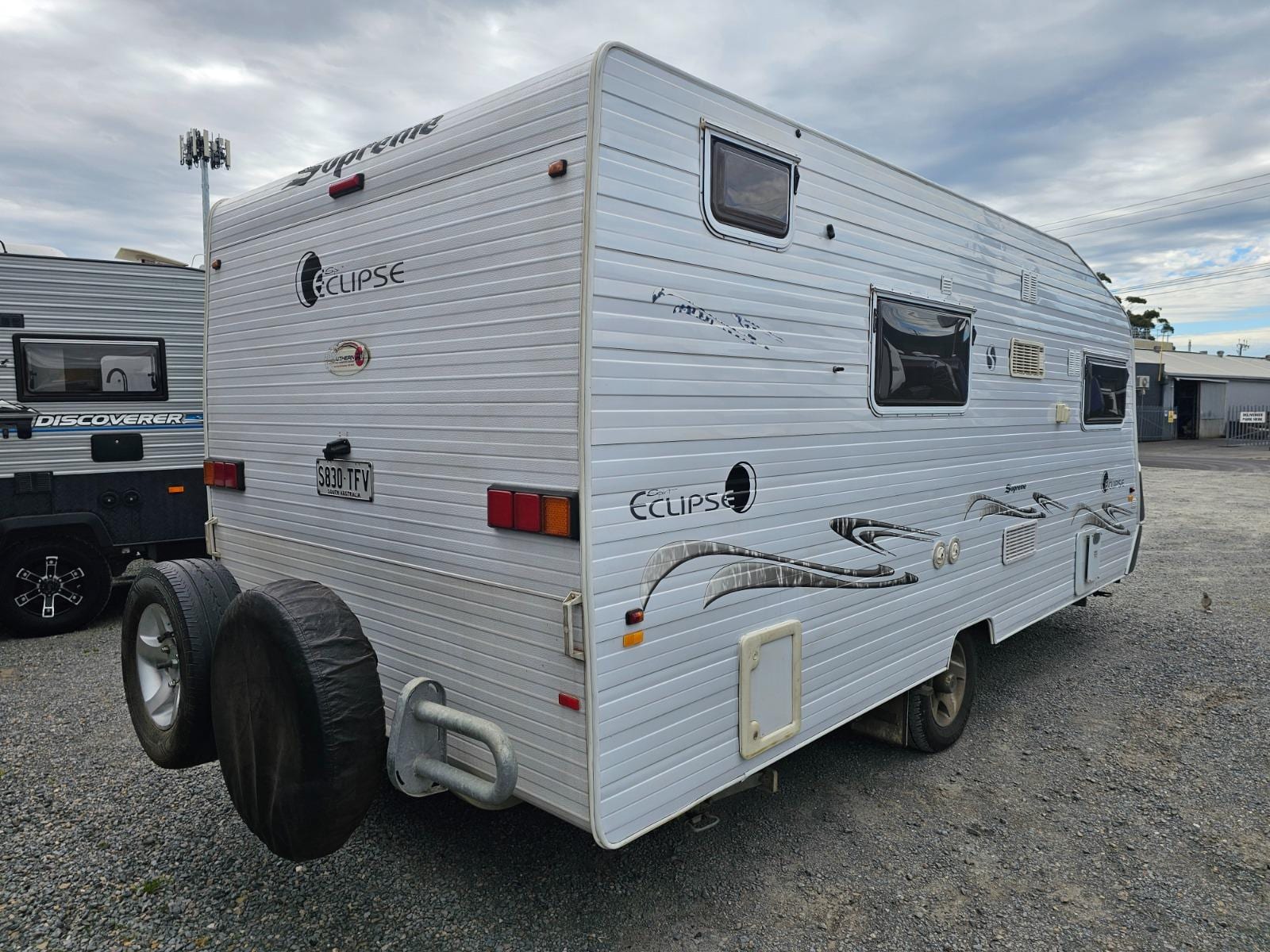 2010 Supreme SPIRIT ECLIPSE / 5.3m (18ft) STM3 image 2