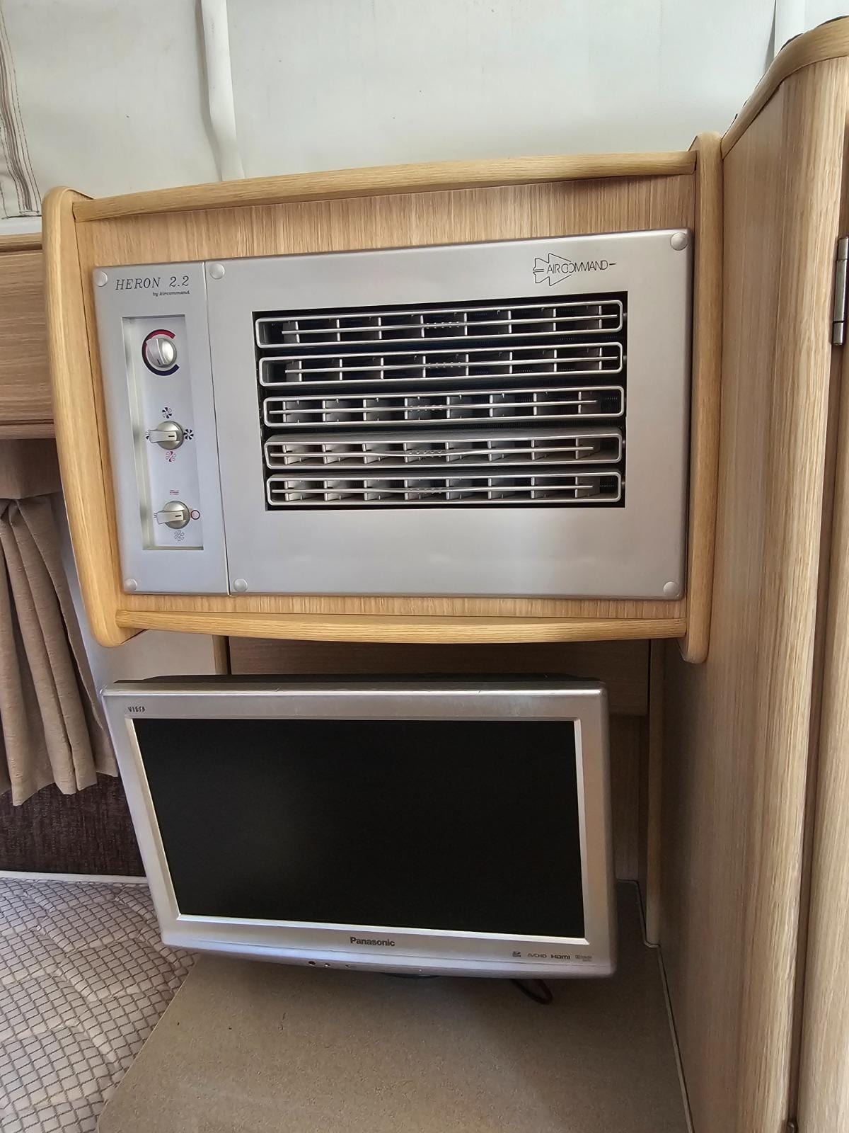 2012 Jayco DISCOVERY / 5.3m (18ft) 16.52-3 image 3