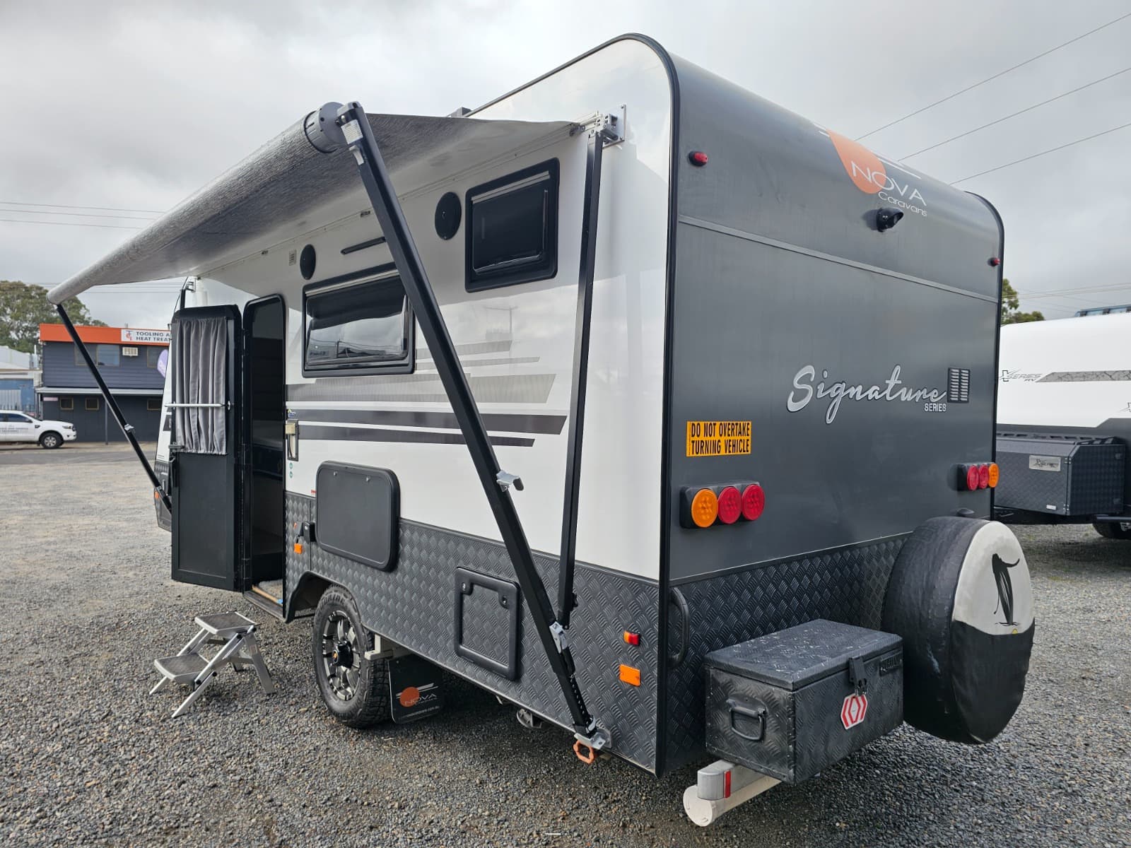 2020 Nova Bravo / 5.6m (18ft) 166-4C image 2