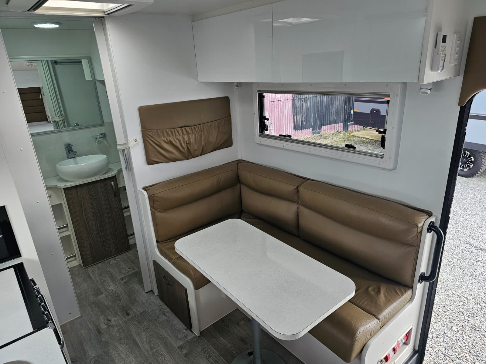 2020 Nova Bravo / 5.6m (18ft) 166-4C image 4
