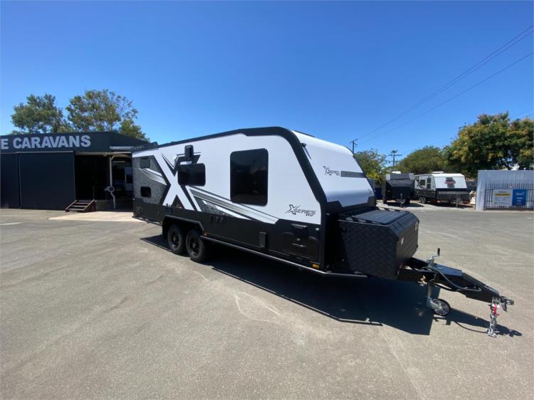 Signature 22' Family image 1